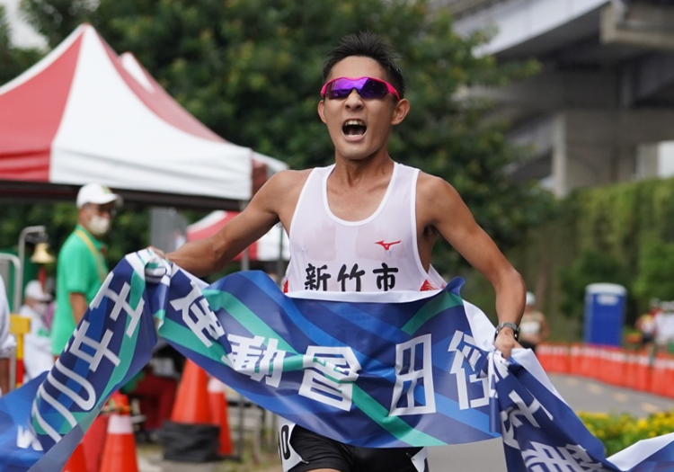 許嘉維